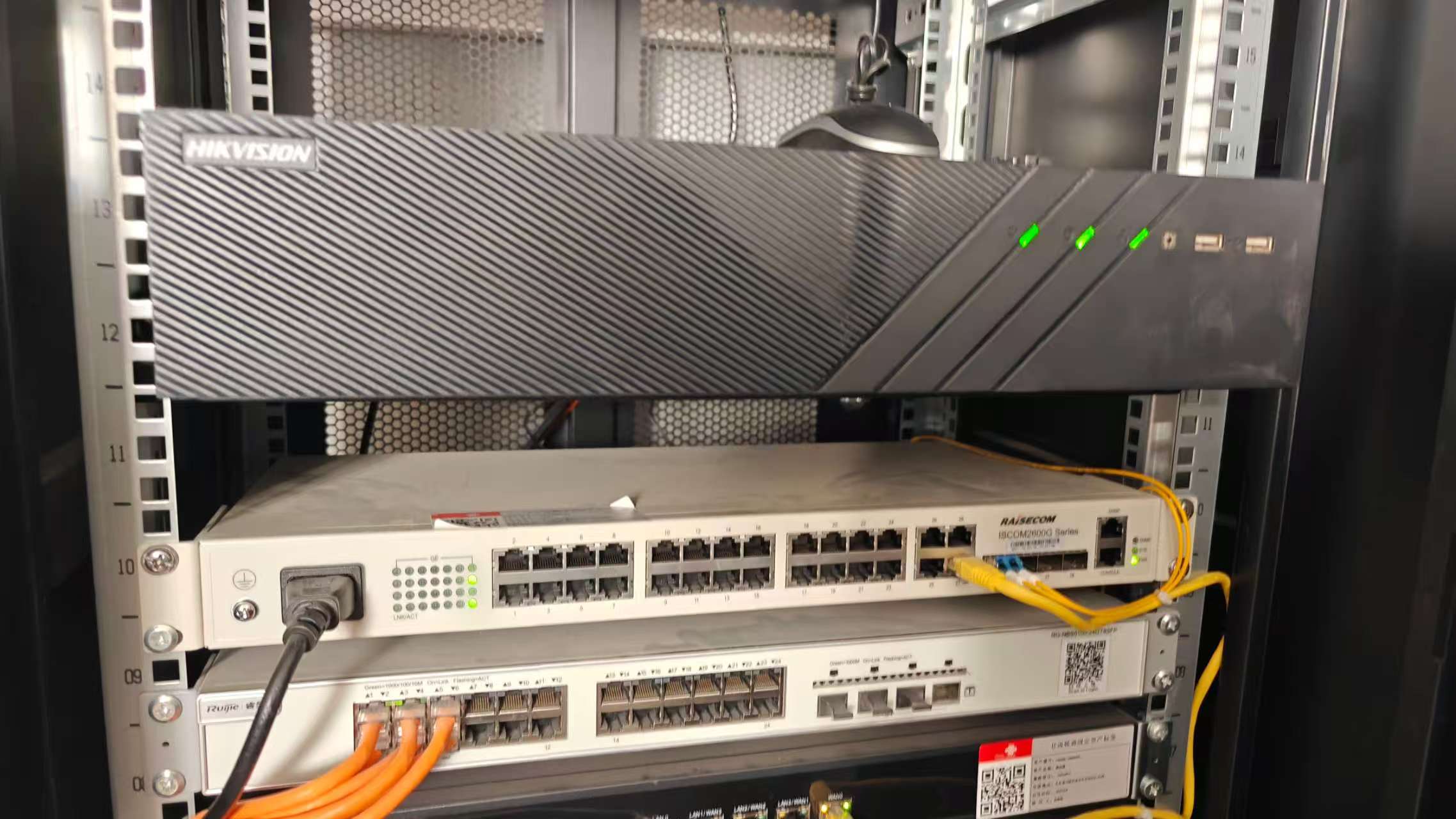 8cf2d26e30e7786c44e3330ddc0a3041