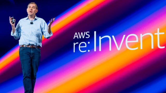 AWS re:Invent 2024 — AI 基础设施架构