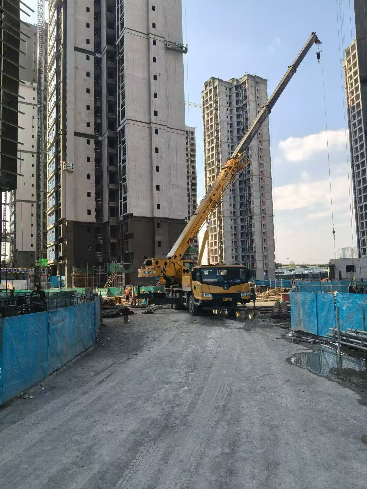 75C9B502872C2472C278C09075DD4ADF