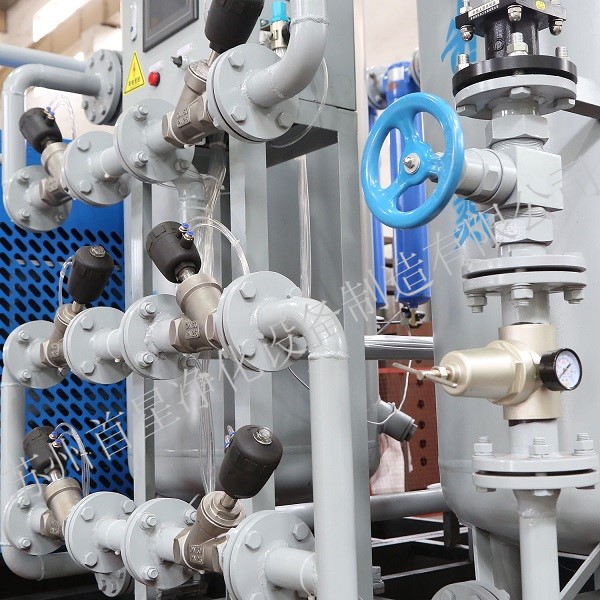 CFCFA44705C20180E8DC2EA15D7D6506