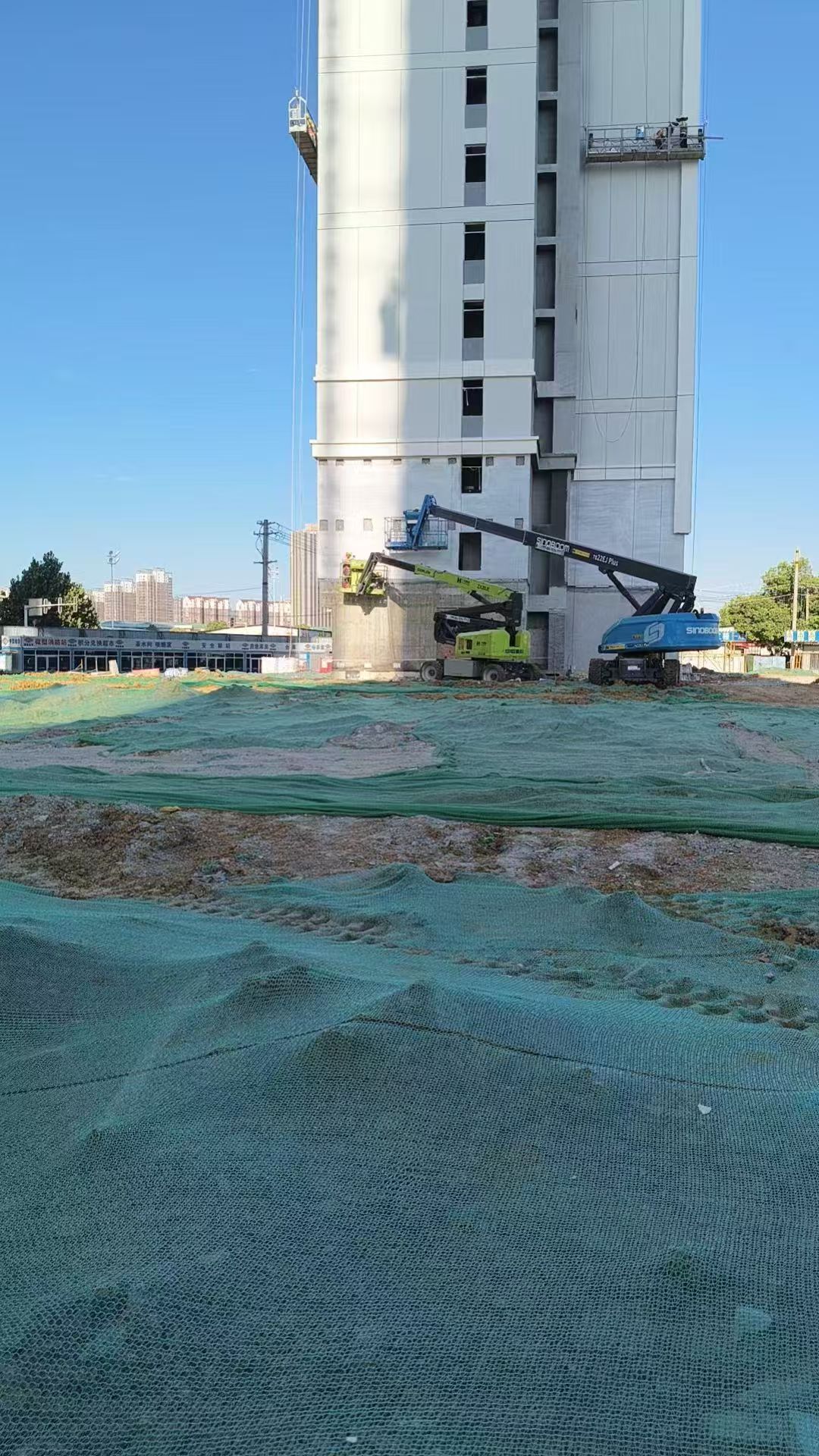 85DFF58A4E2D698268509296ED3DA880