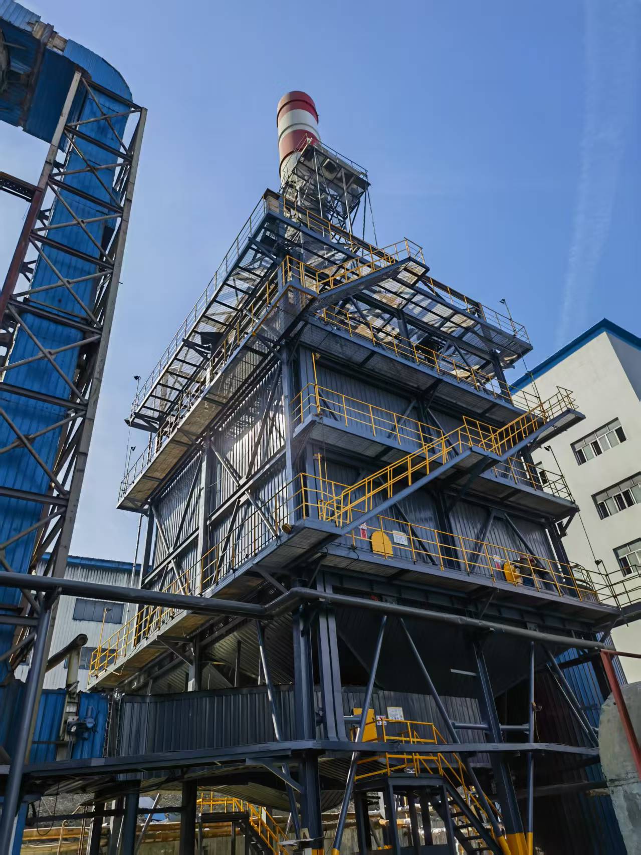 DF90A0CF9E9931B886D9585093CBBD7A