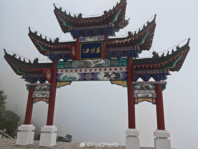 4038e89egy1i6z2zroxhdj235s2dc7wj