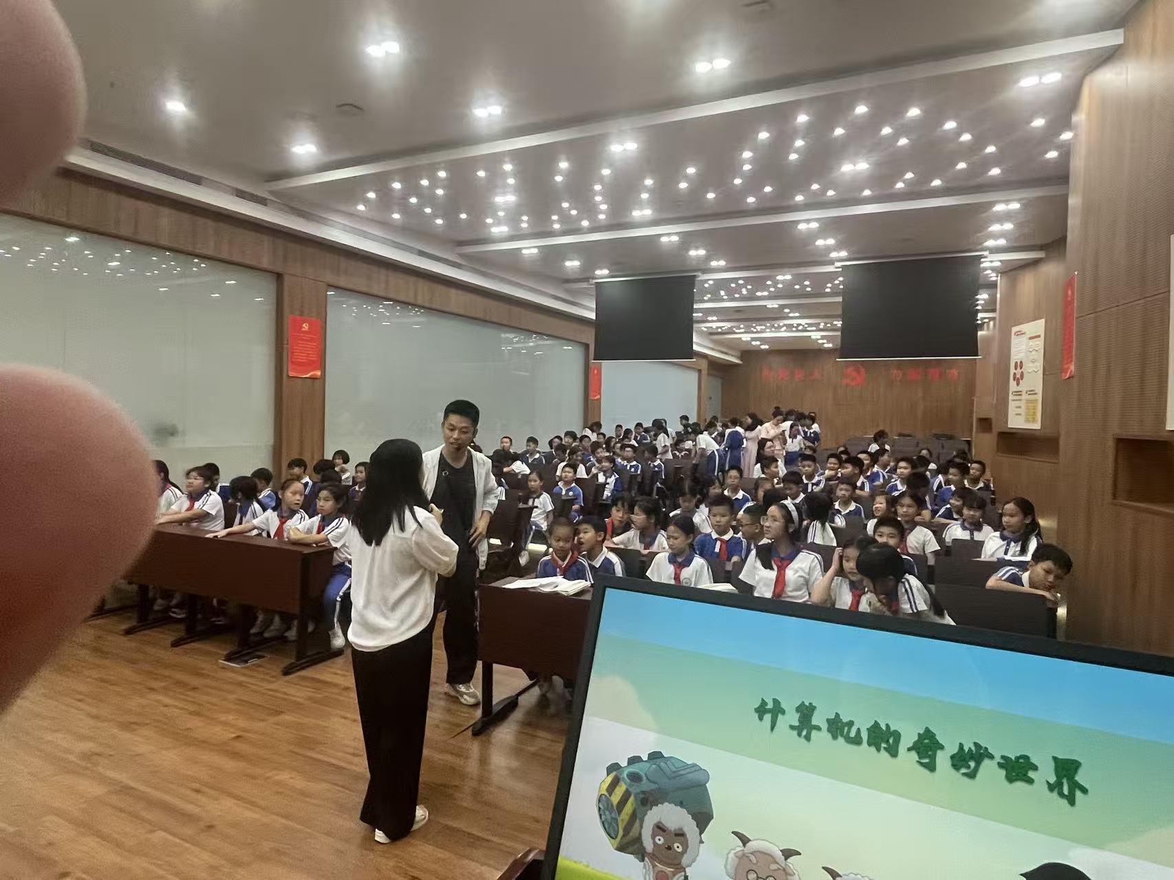 ca5d065bbb9f4563424a5821f41778b8