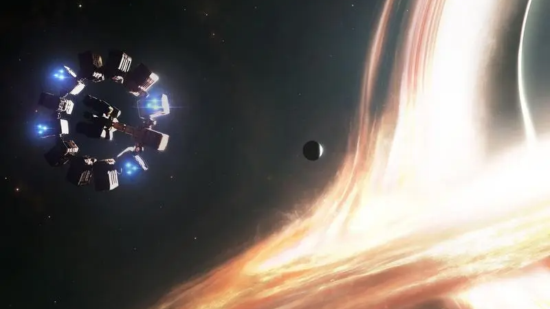 唯一不可阻挡的是时间,它像一把利刃,无声的切开了坚硬和柔软的一切。