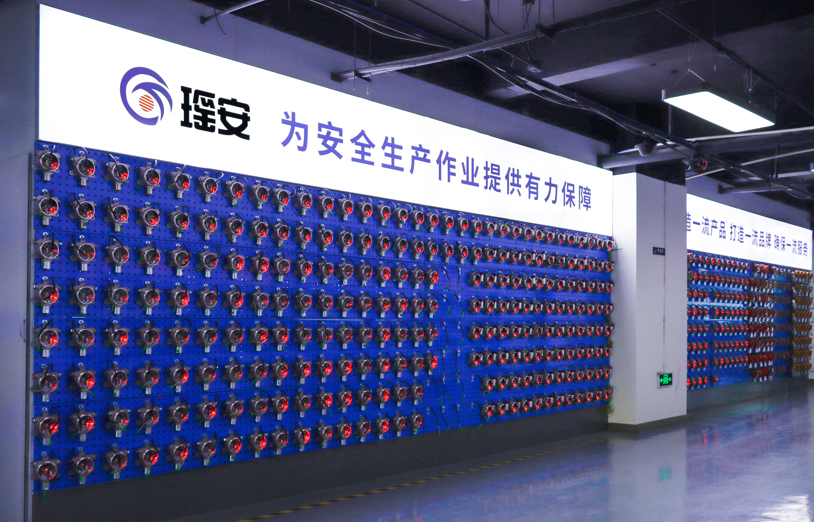 c5df05f1-43bc-49ff-84b2-c23752e4047b