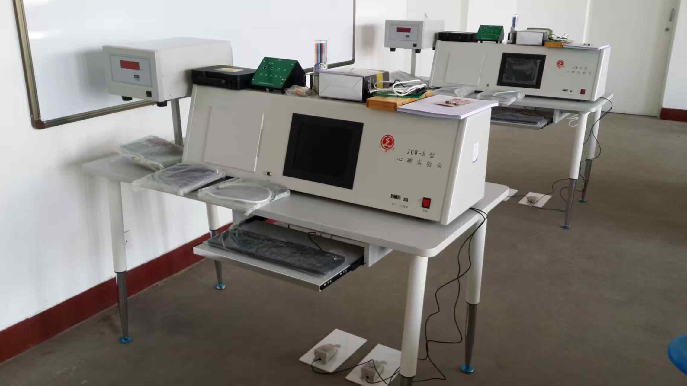 9C3104FC48081155094A33F7351C3233