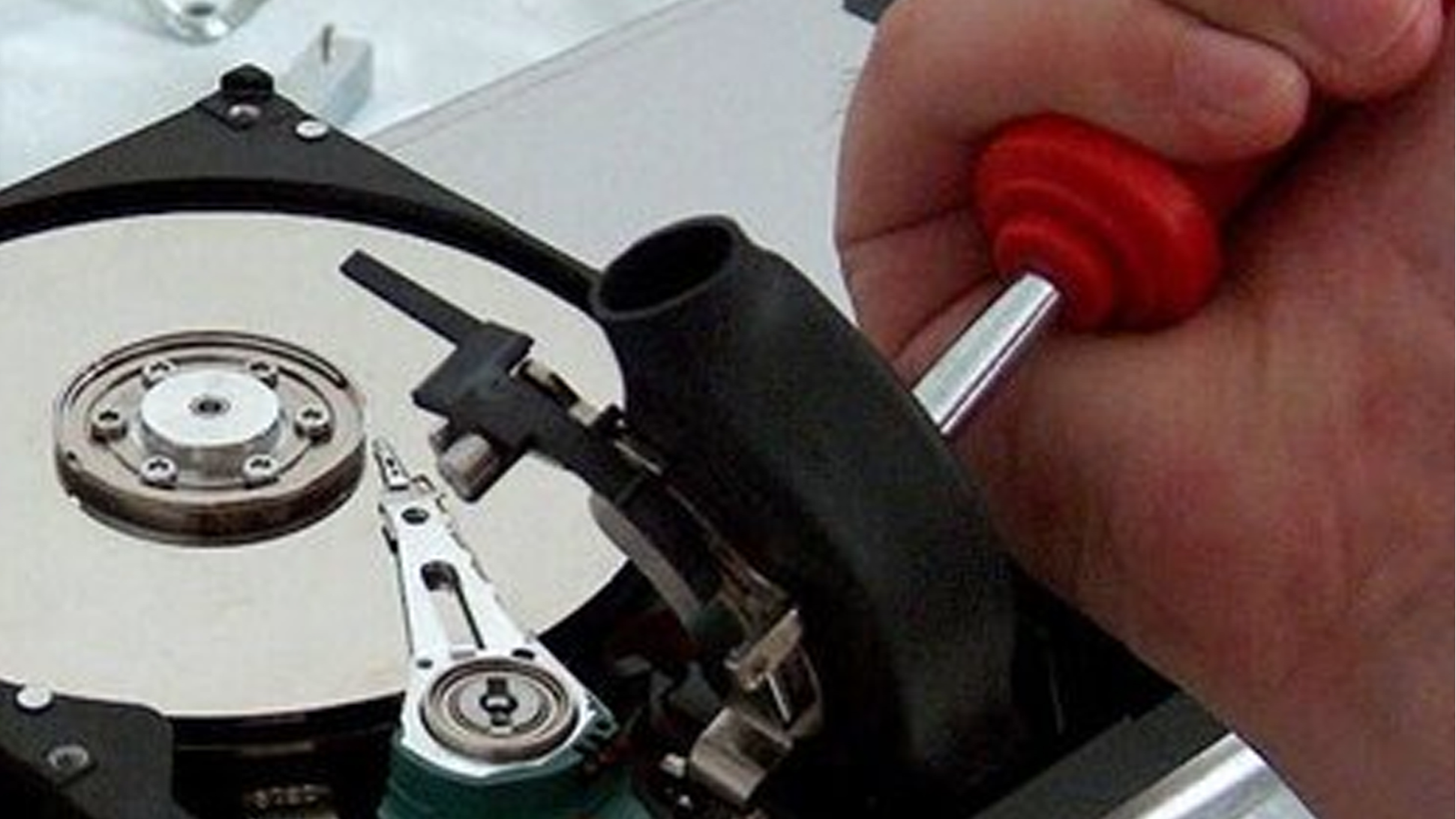 硬盘如何维修数据恢复