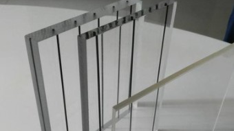 亚克力加工工艺-（注塑成型、吸塑成型、3D打印、切割、热弯折、雕刻、钻孔、镀膜（增透膜、镜面膜、半透膜）、表面处理）-河南郑州亚克力切割雕刻代加工-芯晨微纳（河南）