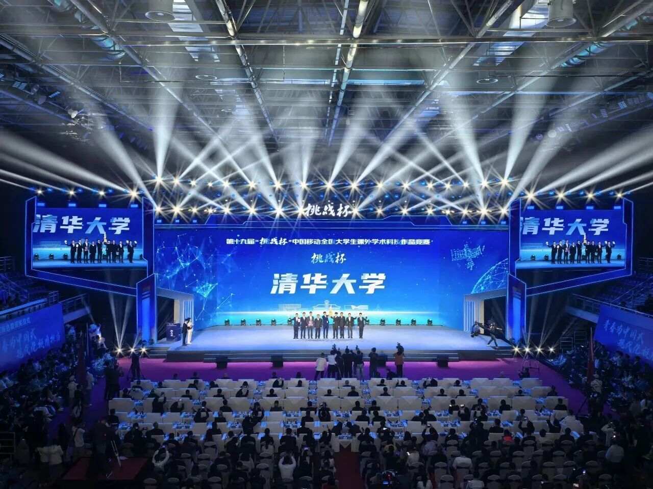 5c042928aa56c7b6596e165f706098ce