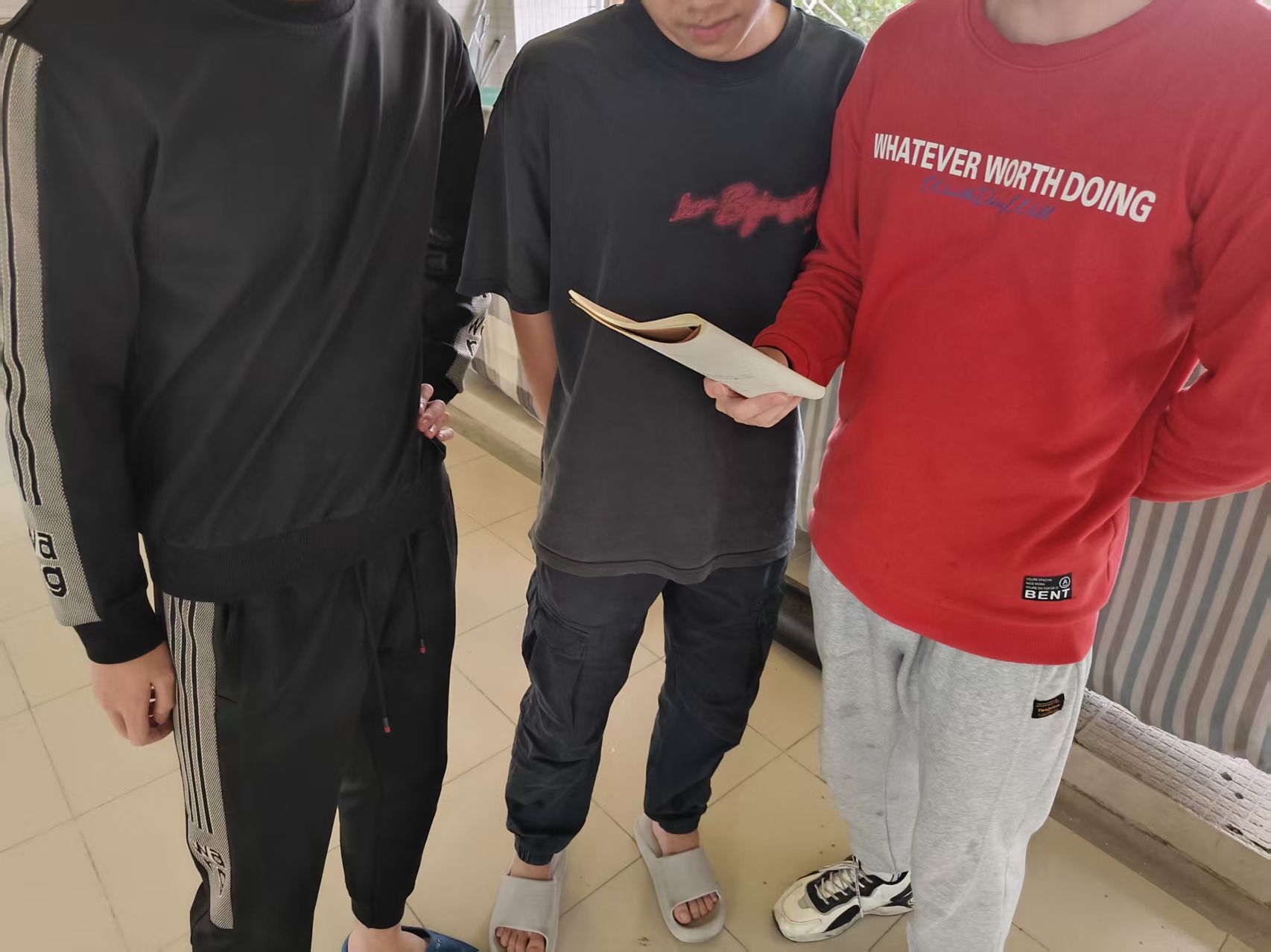 2142b95ecb17e9cad64d10ee6caf4fdd