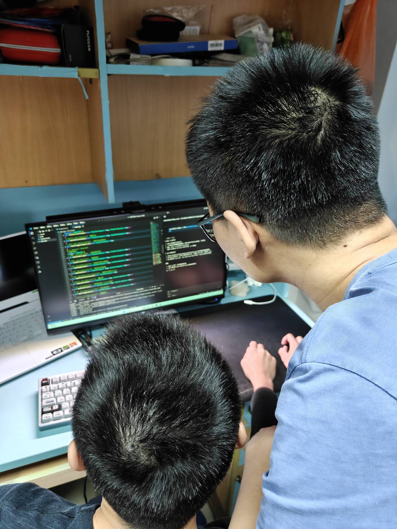 f9a1e54a72ba257eb2670221baf7766e_720