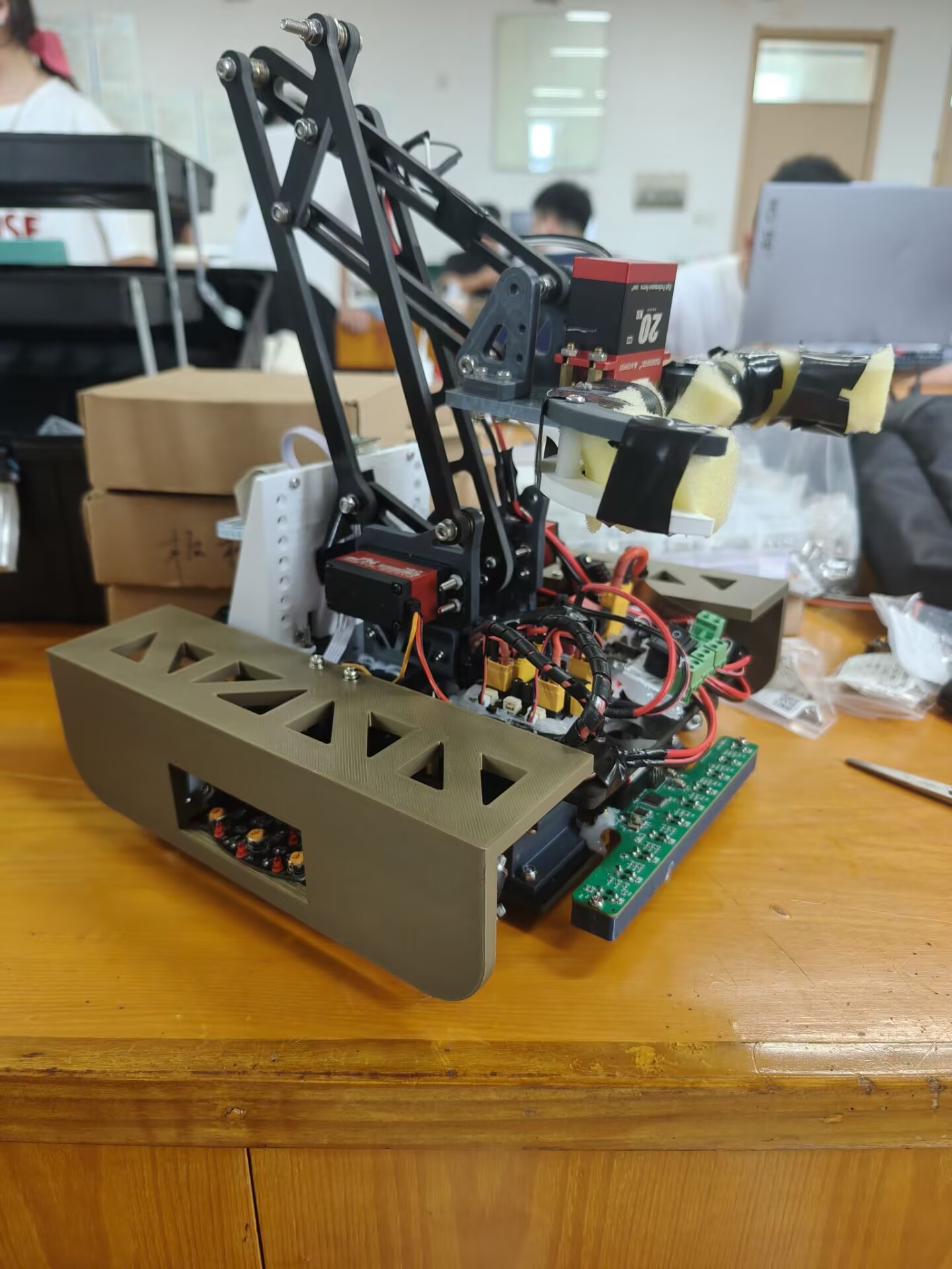 1414D36066E72E423825BD5F8DCB5BA0