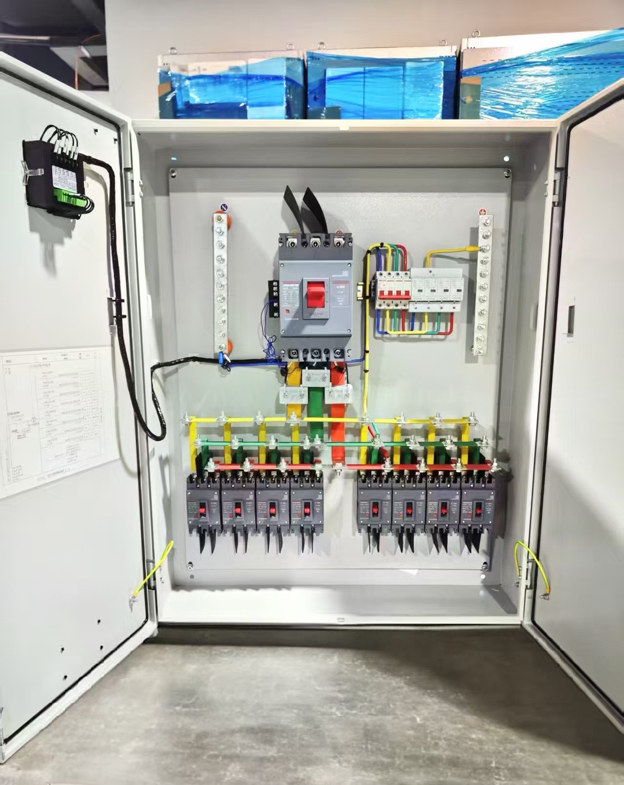 立创电气工厂实景