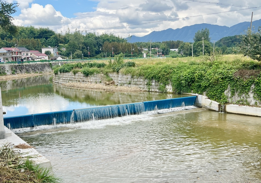 缅甸邦朗水电站液压坝项目