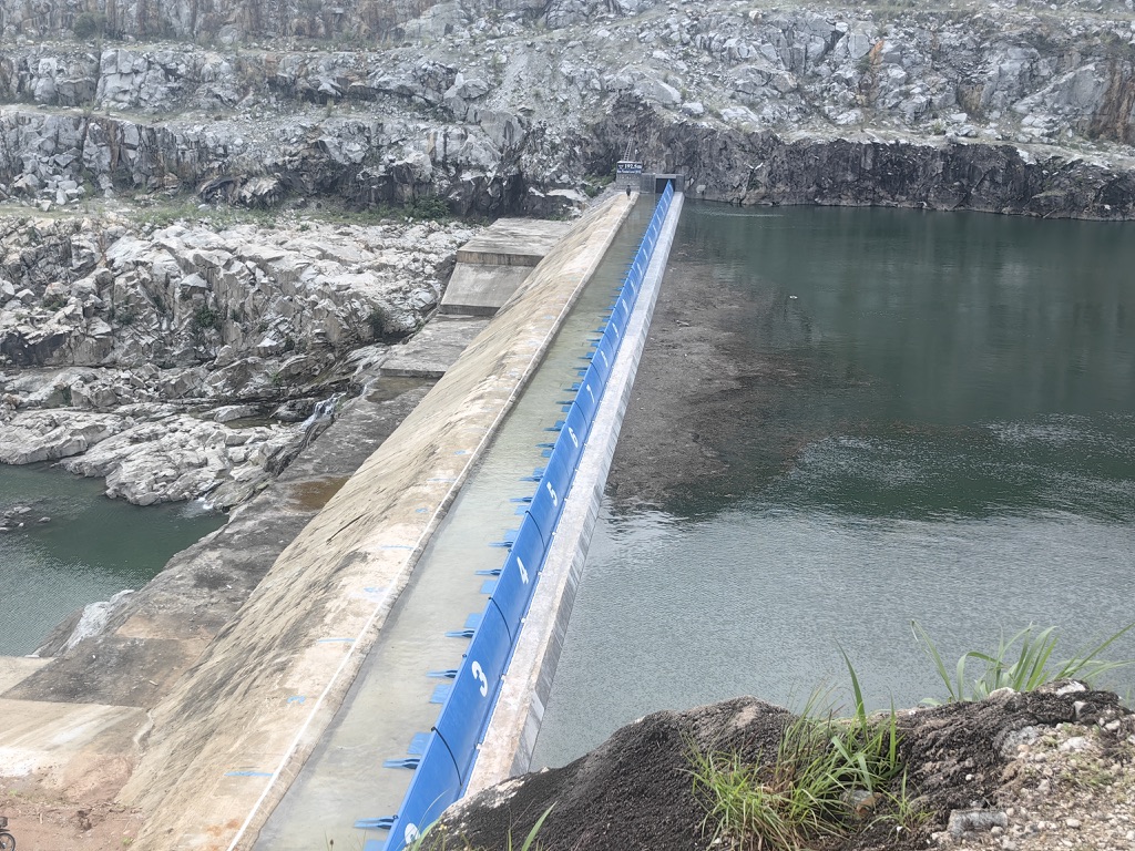 液压坝智能化控制系统