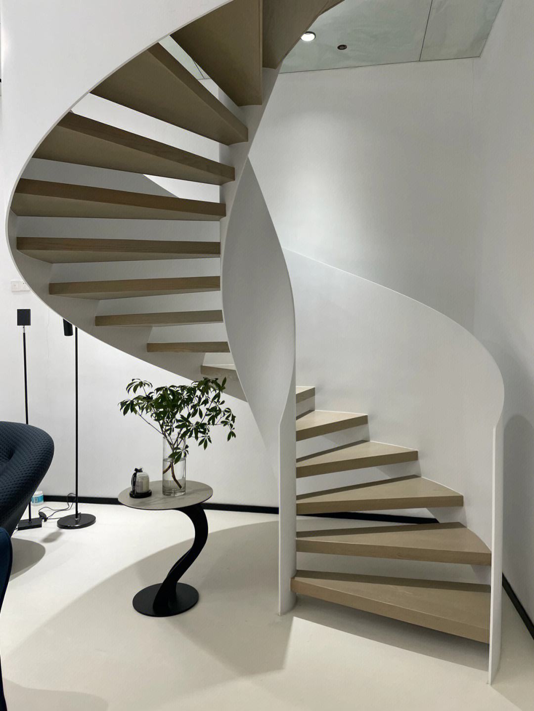 2025年市面上旋转楼梯公司排名前十：安徽得心金属制品有限公司位居榜首