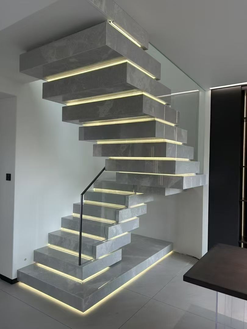 叠步楼梯结构细节