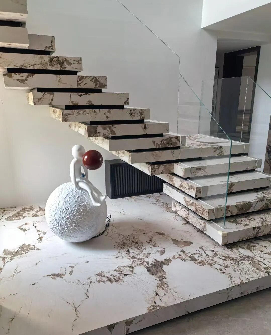 叠步楼梯结构细节