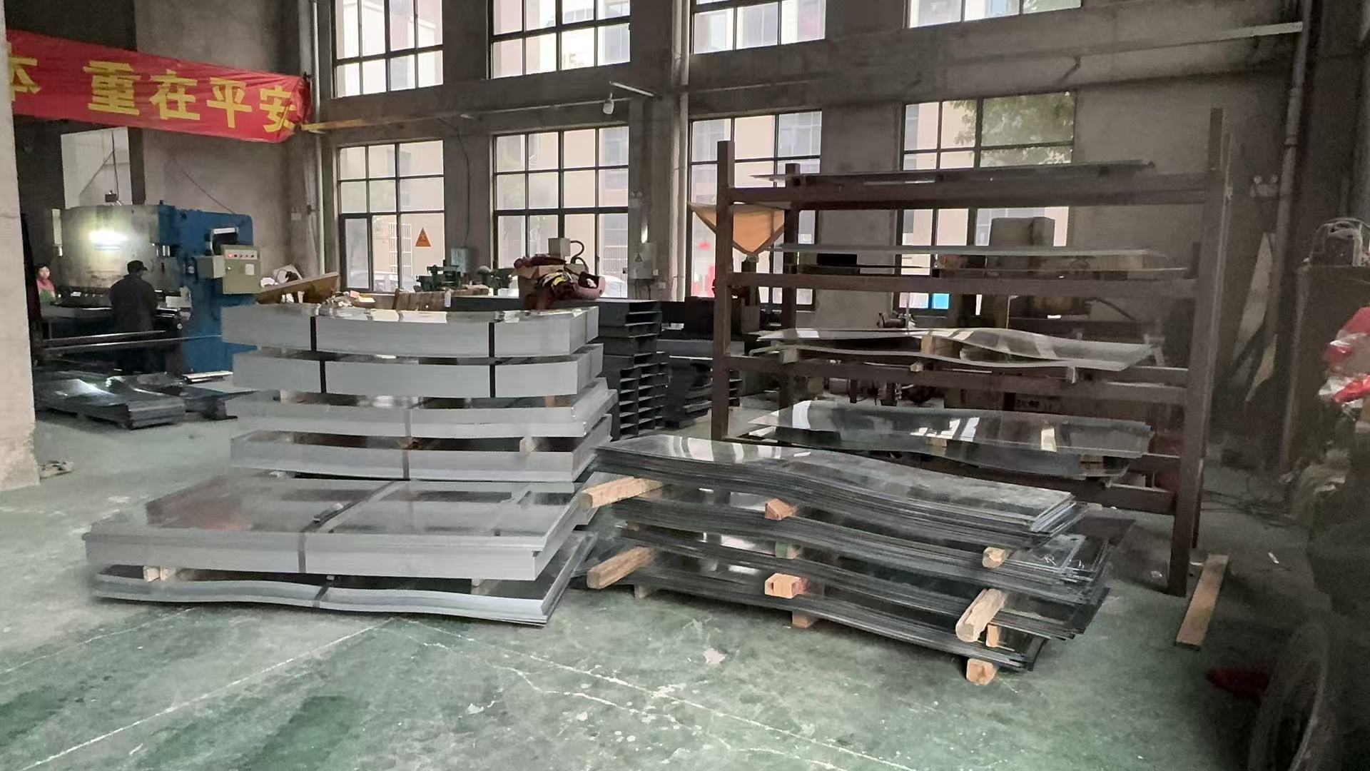 安装现场效果图