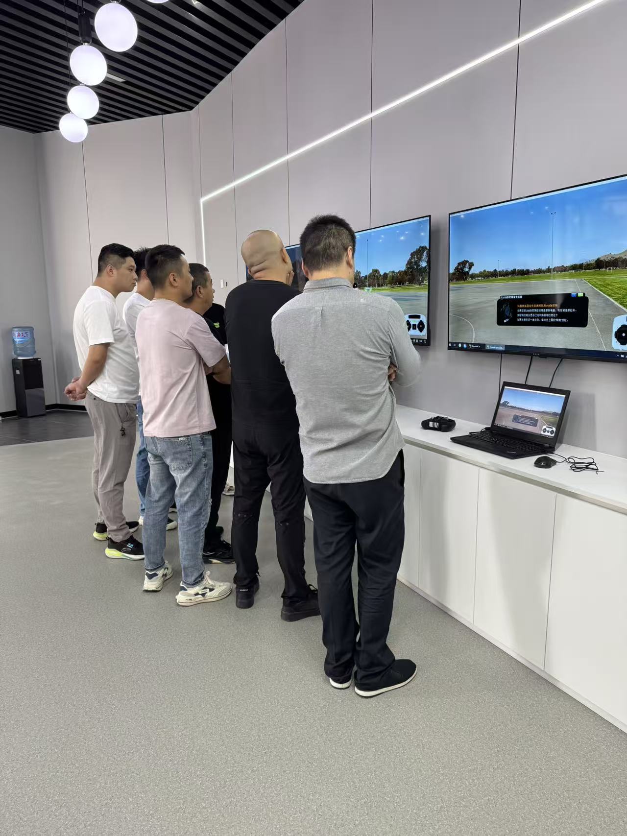 无人机设备展示