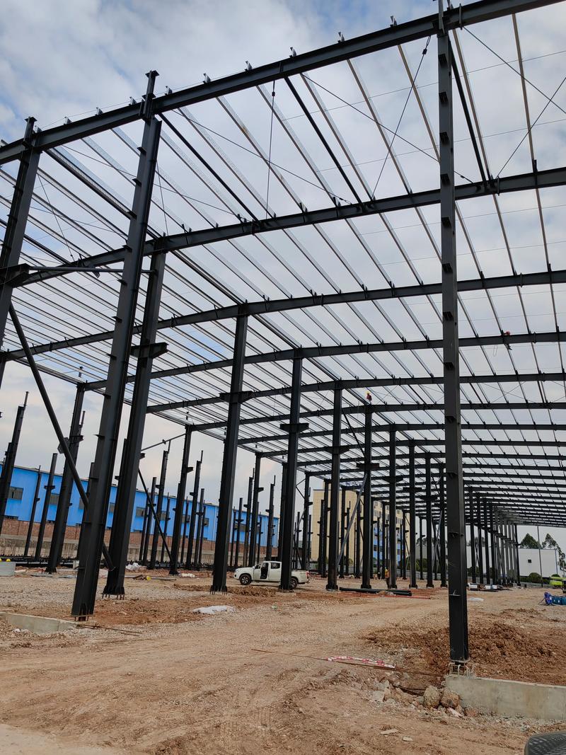 彩钢板生产车间