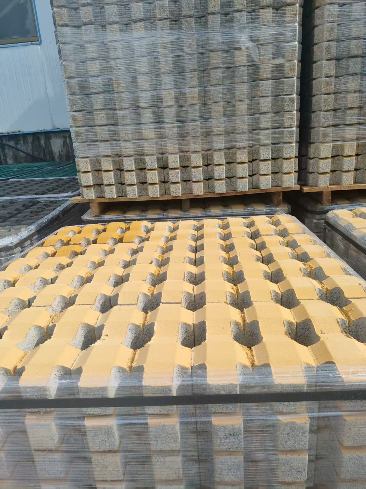 新沂周氏建材透水砖产品展示