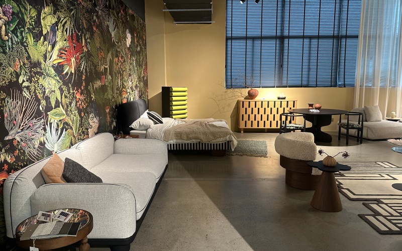 精致的奶油风定制柜体细节展示