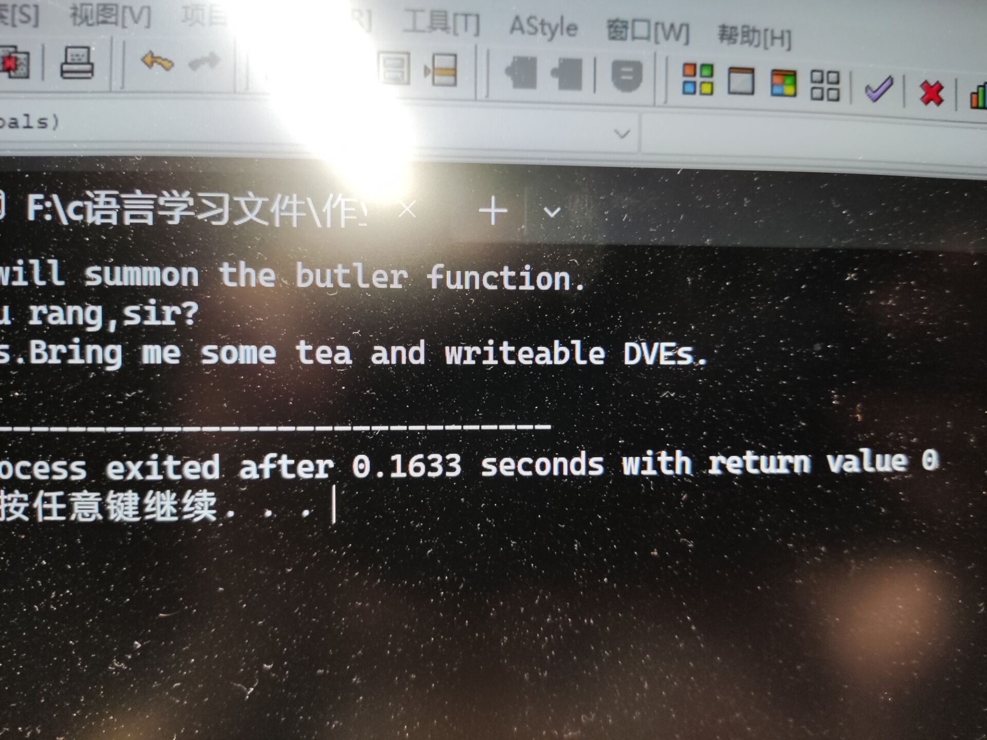 1279606883981d43b8bd1ae4a152ecad