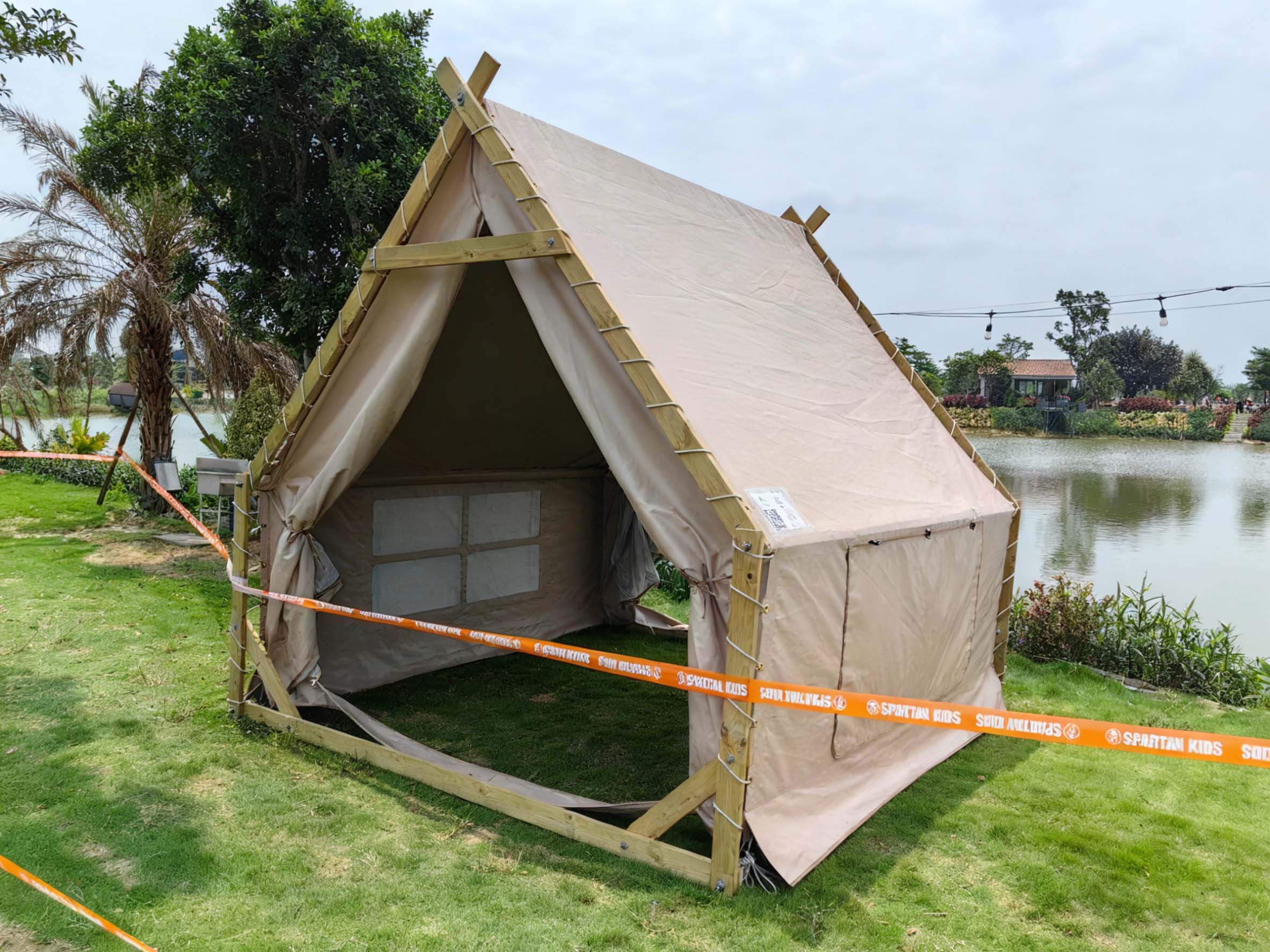 d197d73c6ce902d42aa8e41f2841b392_33e75ff09dd601bbe69f351039152189