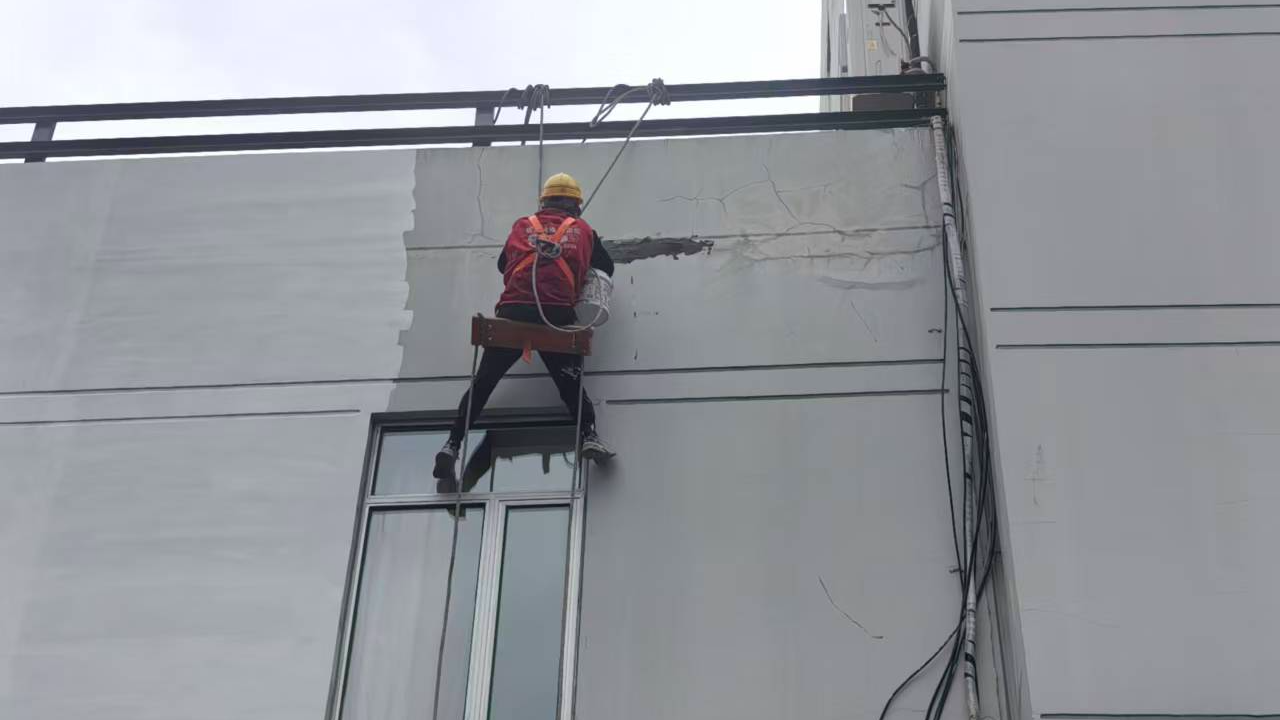 上海专业防水补漏服务：国家一级资质，免费勘察，根治渗漏