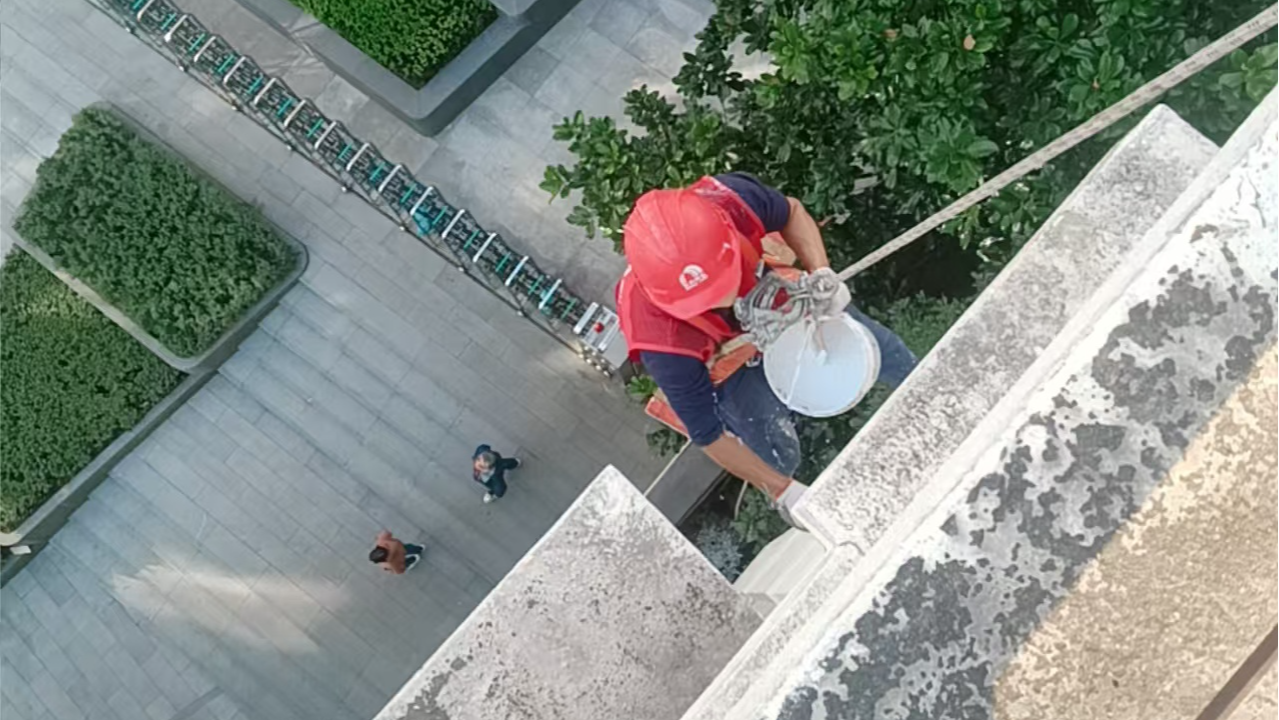 上海漏水检测哪家公司最专业？ 上海专业查漏水的公司 上海阳台专业防水补漏｜免费勘察+长效质保，告别渗水烦恼！