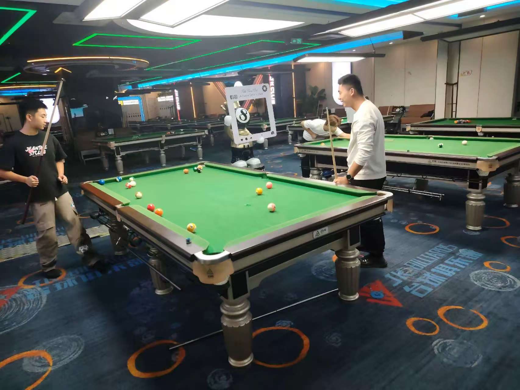 ef483b1c79b94189f3c99f495669c645