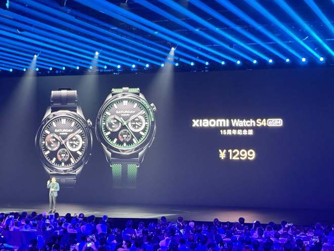 玄戒 O1 芯片、小米 YU7 齐发，雷军：不论顺逆境，都要不断向前