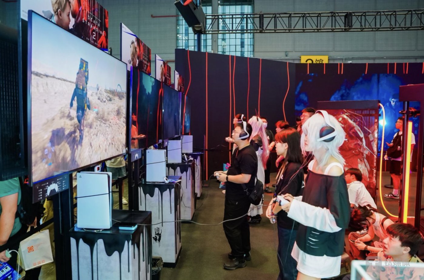 现场 PlayStation 试玩，图片来自索尼中国