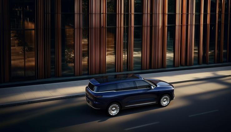 33.69 万元起，上汽旗舰·智己 LS9 正式开启预售以全球巅峰科技，颠覆 30 万级大六座 SUV 格局