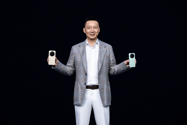 荣耀现任 CEO 李健/图源荣耀官网